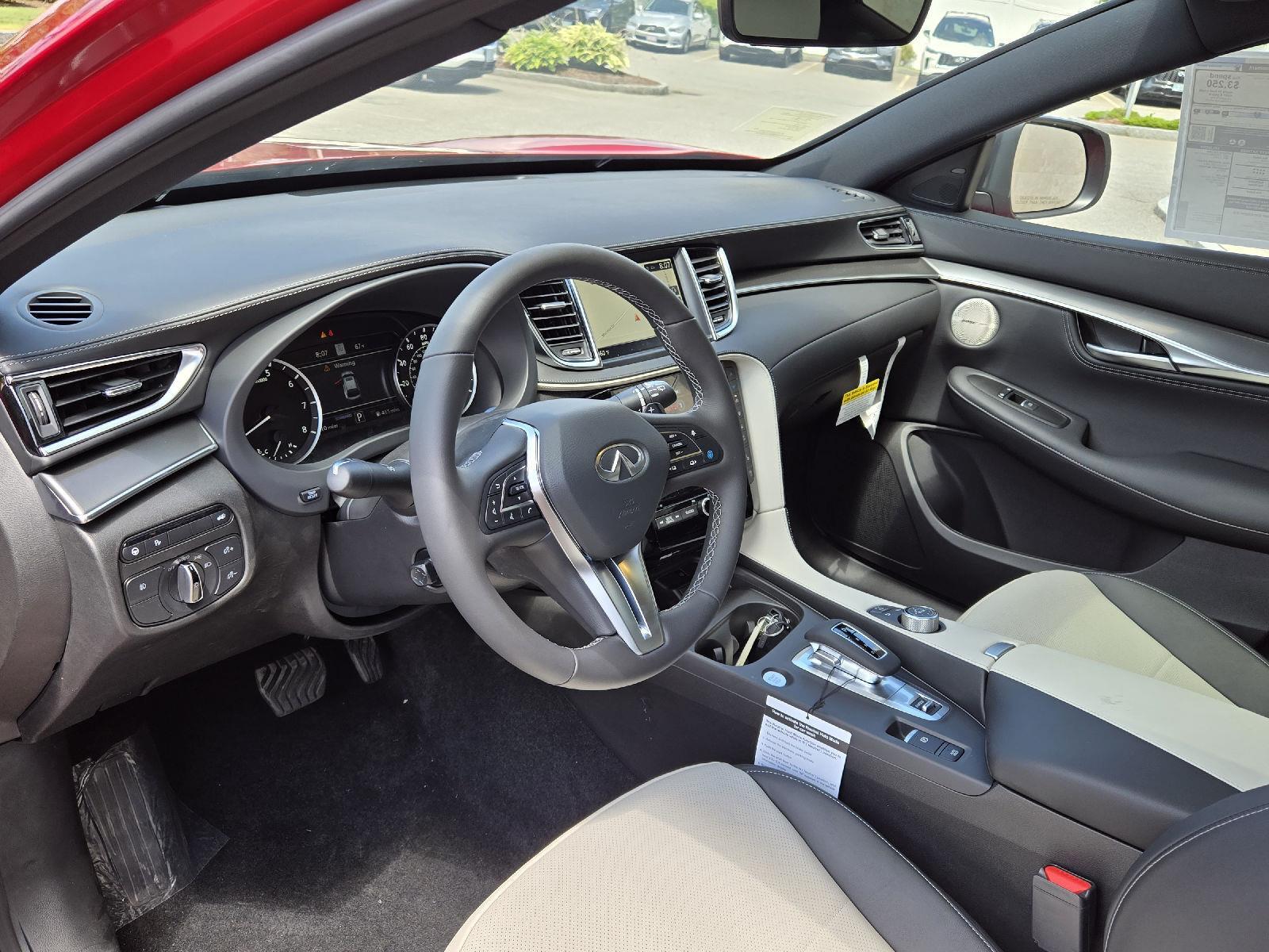 2025 Infiniti QX55 Essential photo 4