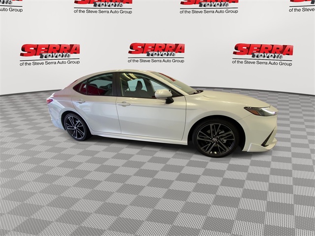 2025 Toyota Camry XSE photo 3