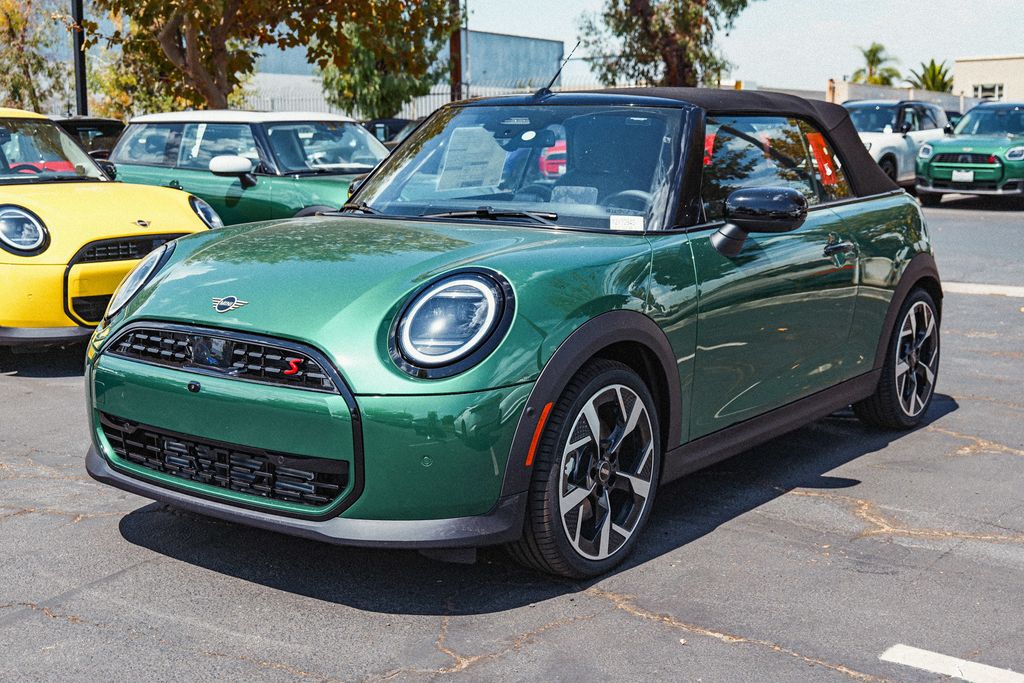 2026 Mini Cooper Convertible Iconic photo 3