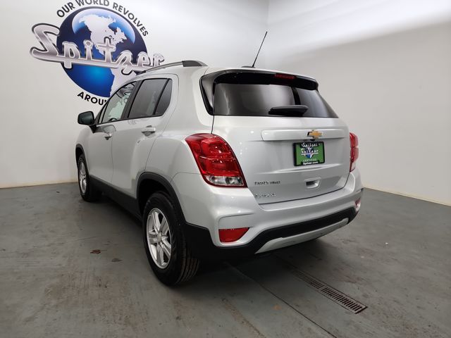 2022 Chevrolet Trax LT photo 4