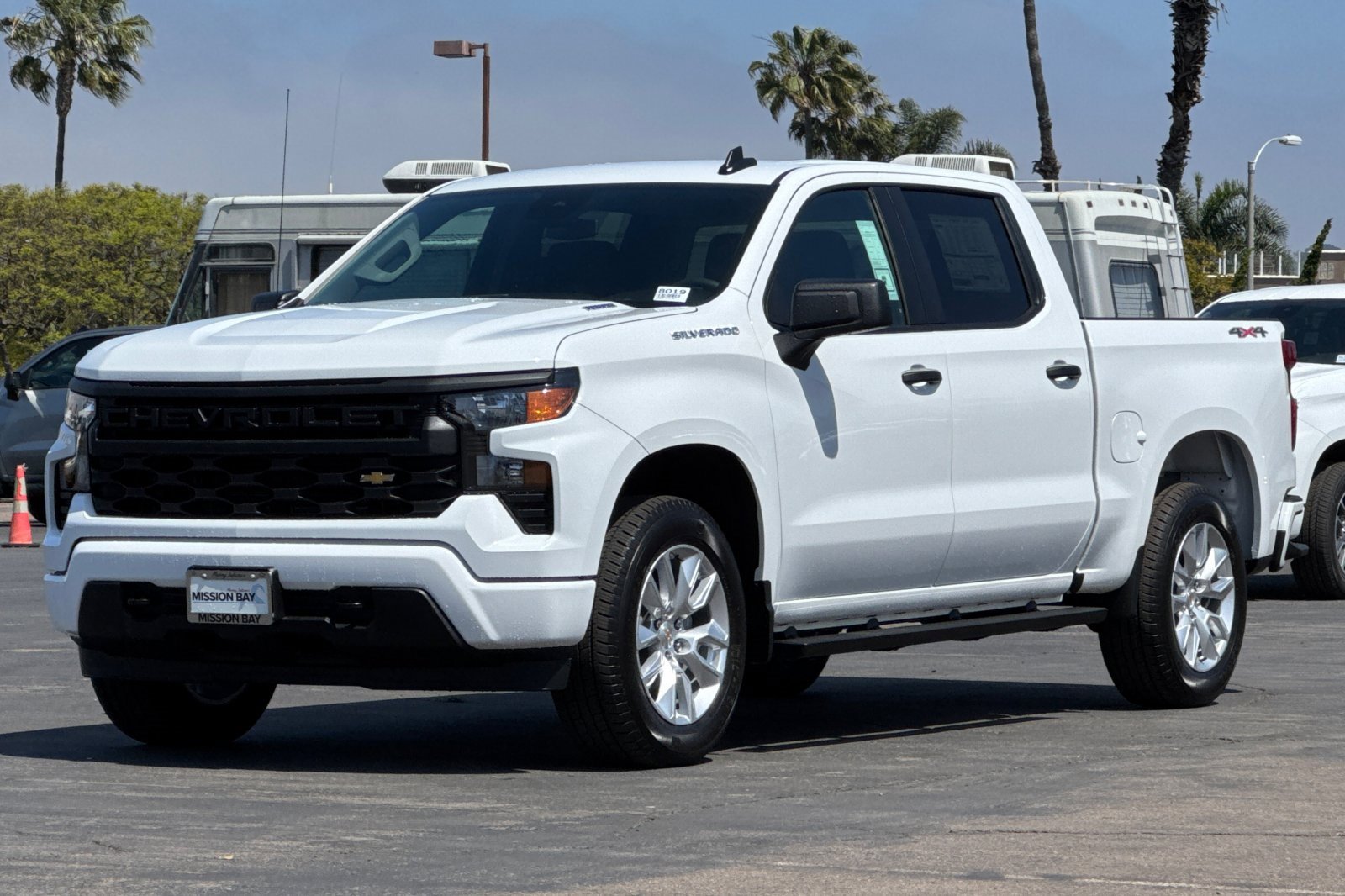 2025 Chevrolet Silverado 1500 Custom photo 8