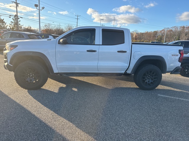 2023 Chevrolet Colorado Trail Boss photo 3