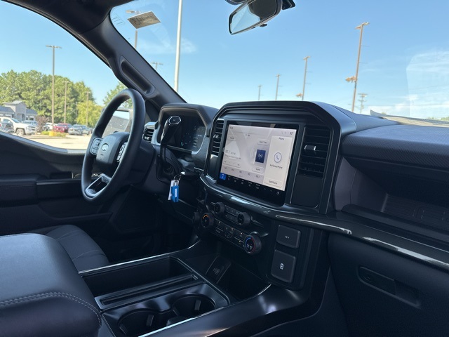 2025 Ford F-150 STX photo 12
