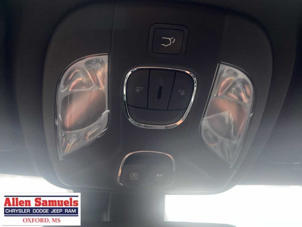 2022 Jeep Compass High Altitude photo 34