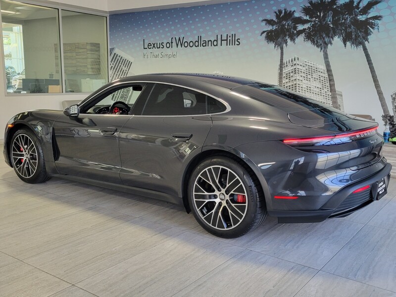 2020 Porsche Taycan 4S photo 3