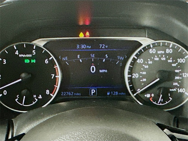 2024 Nissan Altima 2.5 SR photo 2