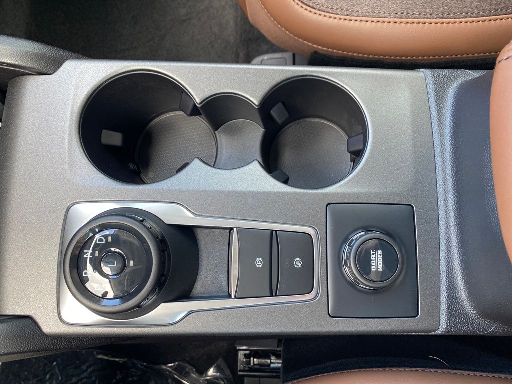 2025 Ford Bronco Sport Outer Banks photo 23