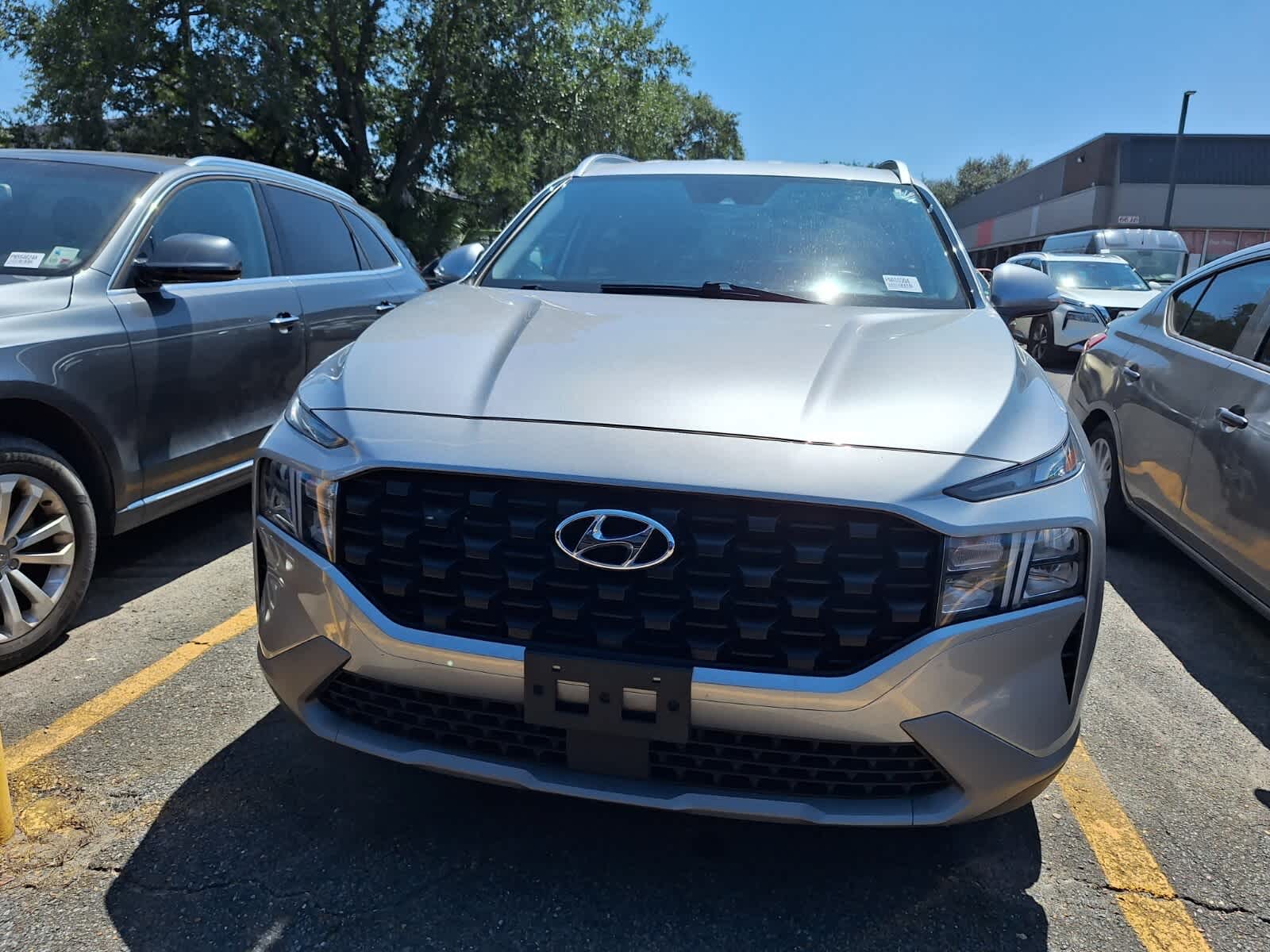 2023 Hyundai Santa Fe SEL photo 2