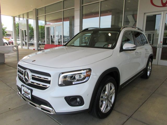 2021 Mercedes Benz GLB 250 4MATIC photo 4