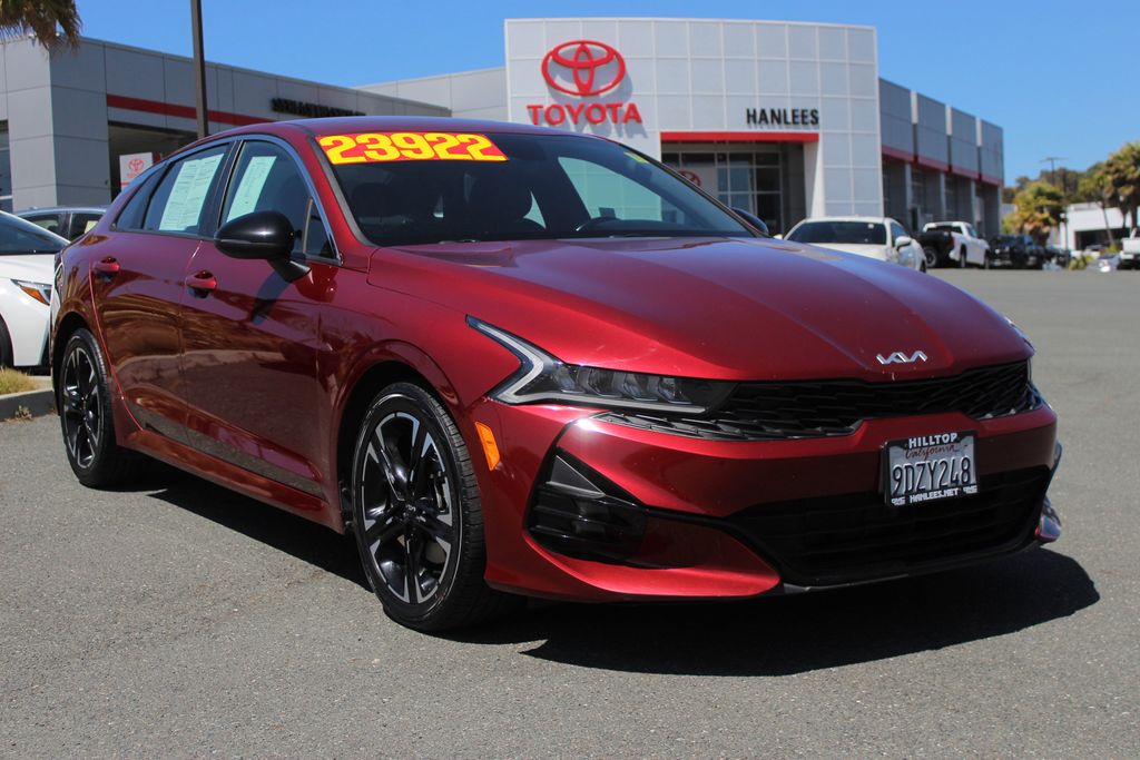 2022 Kia K5 GT-Line photo 4