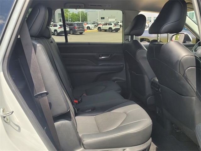 2024 Toyota Grand Highlander Limited photo 16