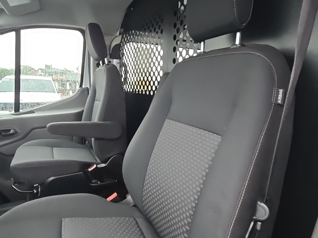 2023 Ford Transit photo 12