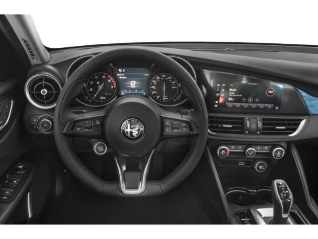 2022 Alfa Romeo Giulia Ti photo 7
