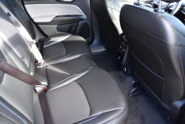 2024 Jeep Compass Latitude photo 9
