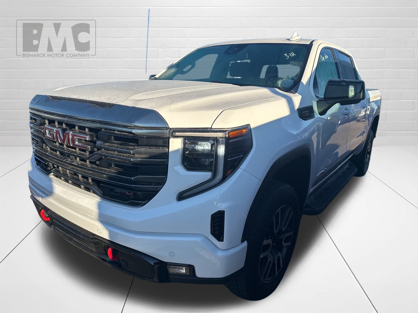 2023 GMC Sierra 1500 AT4's photo