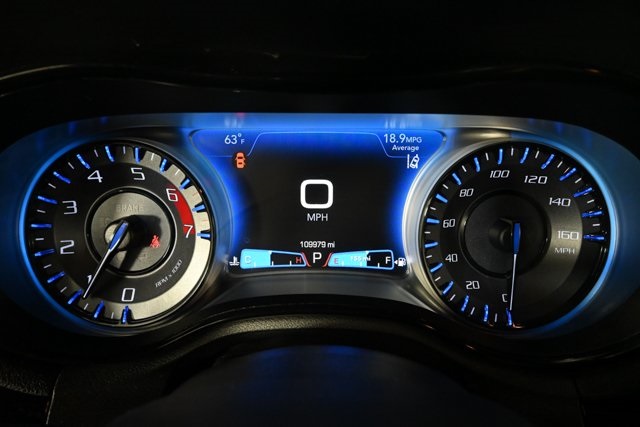 2022 Chrysler 300 S photo 25