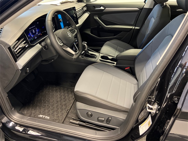 2025 Volkswagen Jetta 1.5T SE photo 6