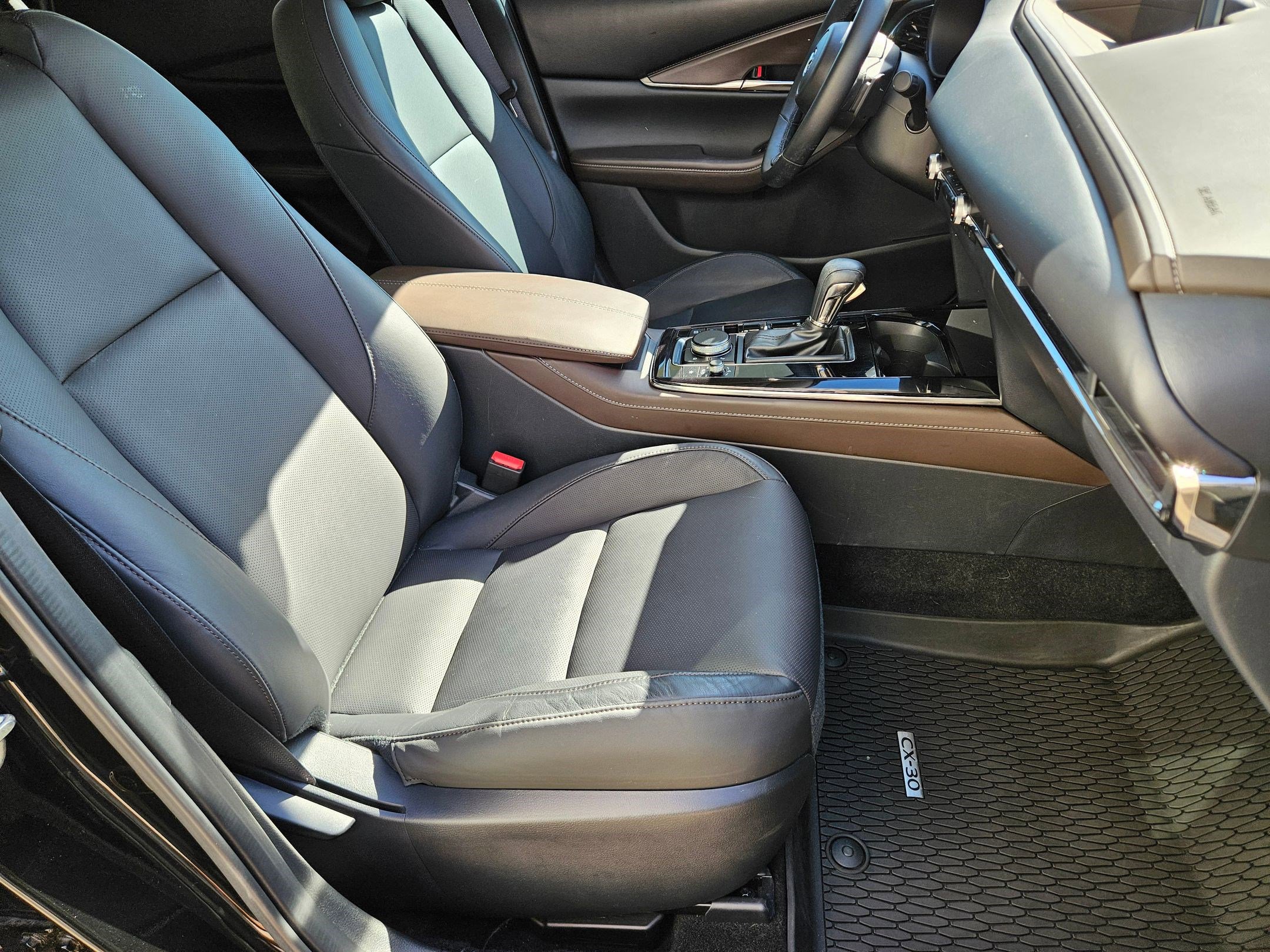 2025 Mazda CX-30 2.5 S Premium photo 18