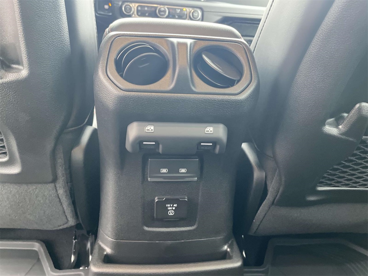 2025 Jeep Wrangler Rubicon X photo 10