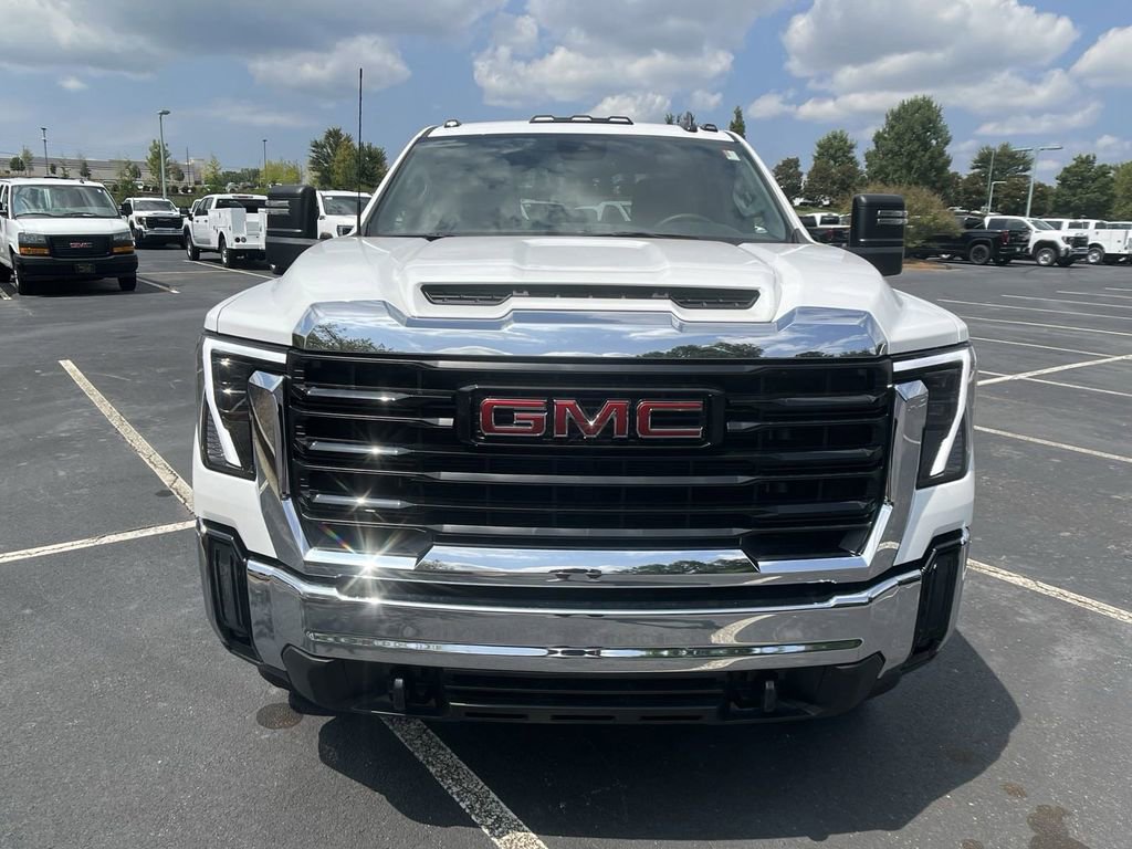 2024 Gmc Sierra 2500 HD Pro photo 2