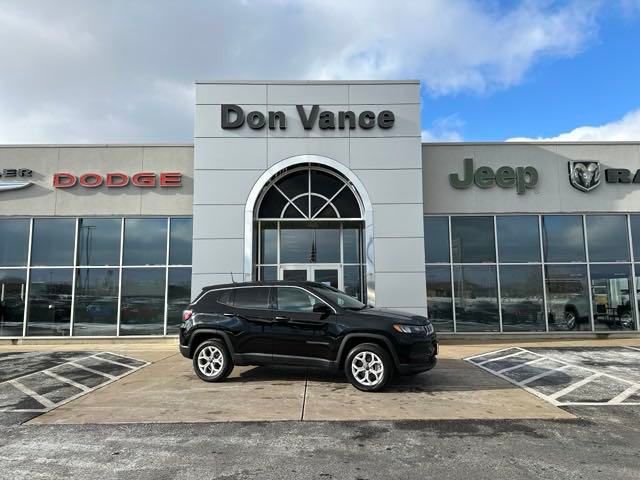 2025 Jeep Compass Sport's photo