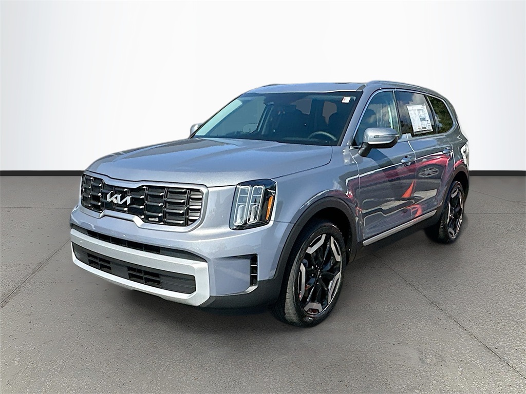 2025 Kia Telluride S photo 3