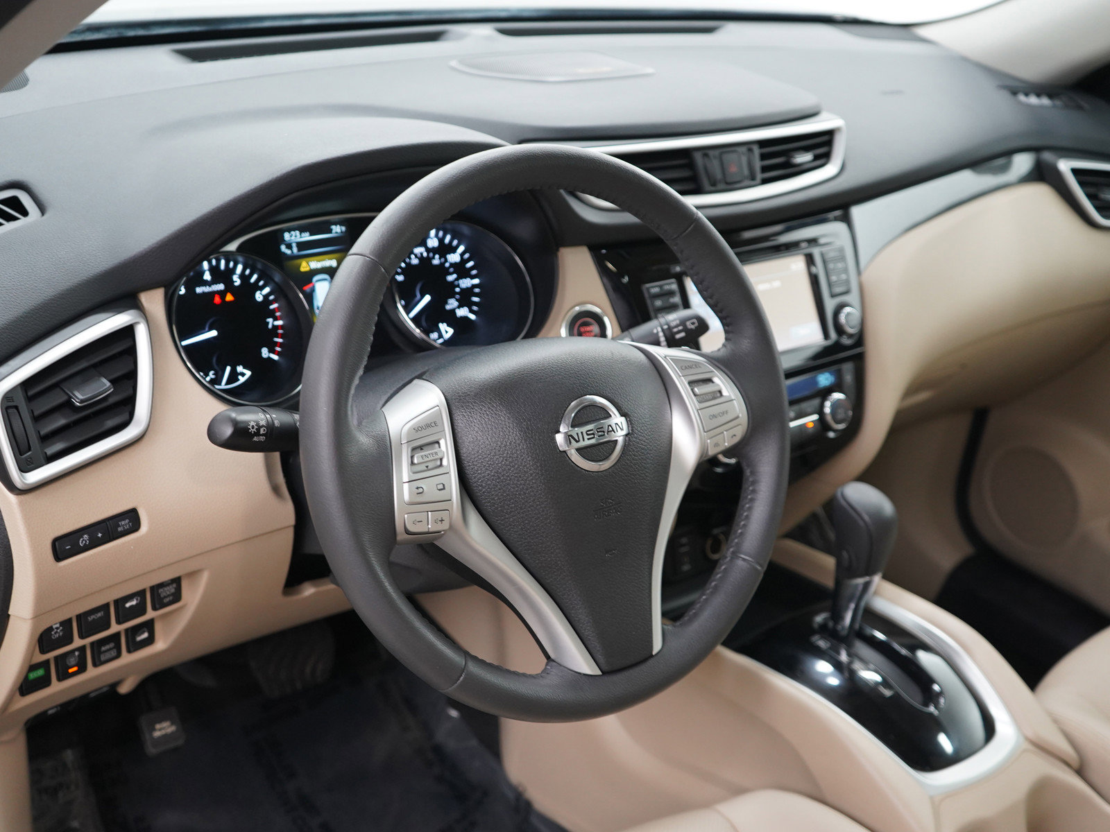 2016 Nissan Rogue SL photo 19
