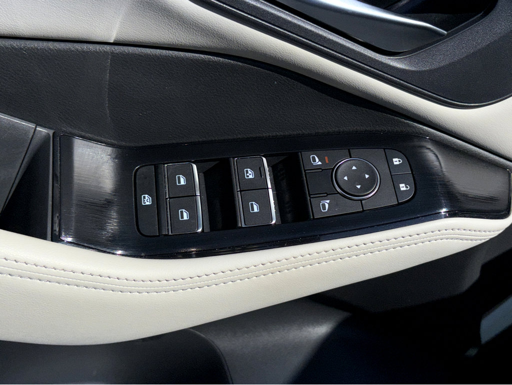 2024 Nissan Rogue SL photo 24