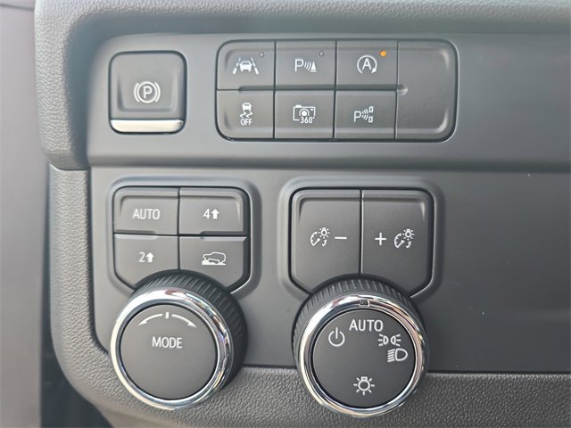 2025 Chevrolet Tahoe LS photo 25