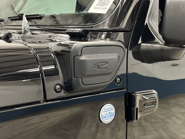 2022 Jeep Wrangler Unlimited Sahara 4xe photo 35