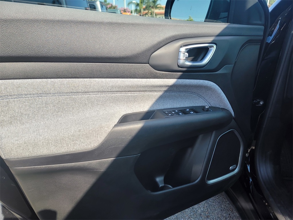 2025 Jeep Compass Latitude photo 7