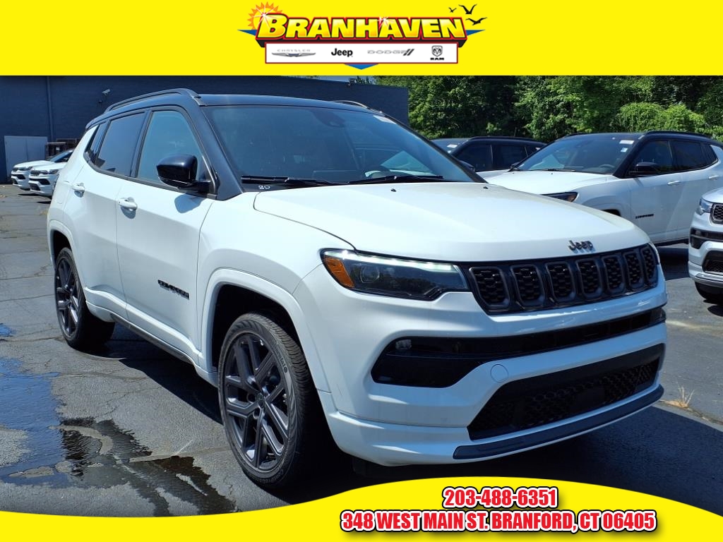 2025 Jeep Compass Limited's photo