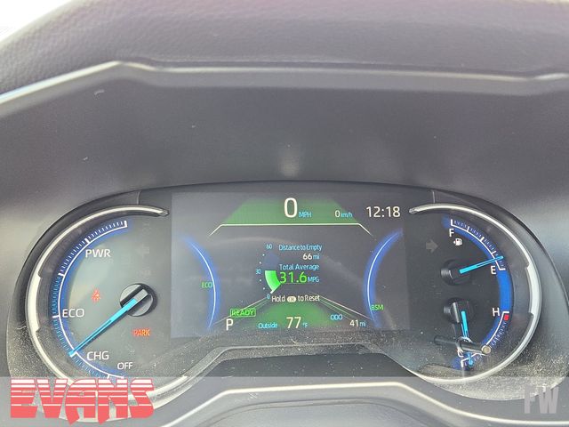2025 Toyota RAV4 Hybrid XLE photo 3