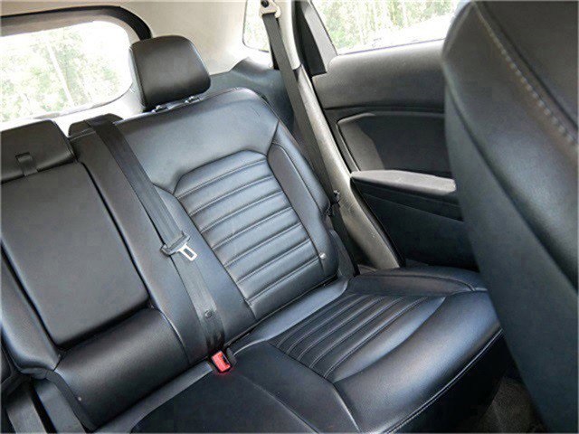 2022 Ford Edge SEL photo 15