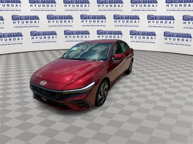 2024 Hyundai Elantra SEL Convenience photo 5