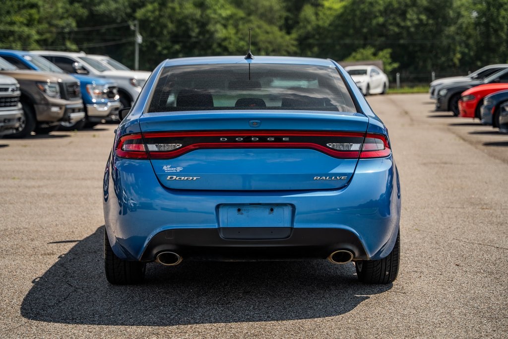 2015 Dodge Dart SXT photo 5