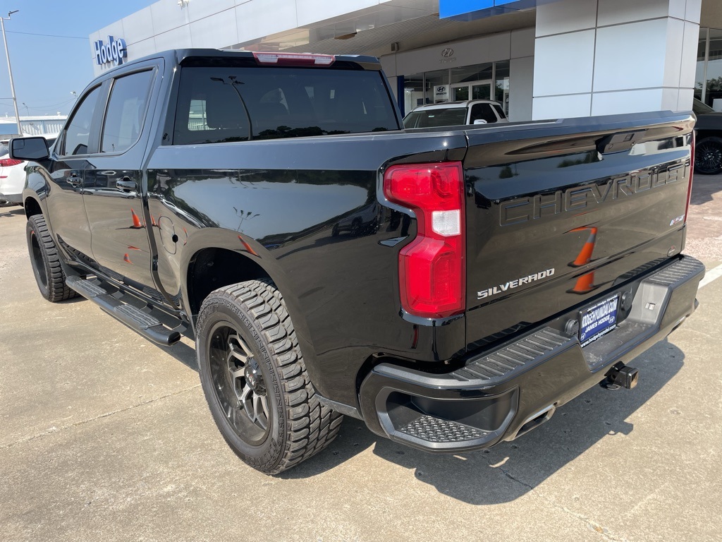 2021 Chevrolet Silverado 1500 RST photo 5