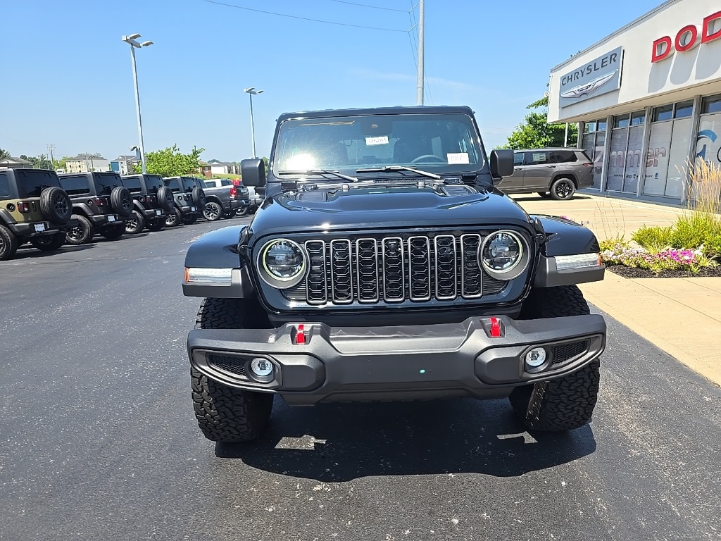 2025 Jeep Wrangler Rubicon photo 2