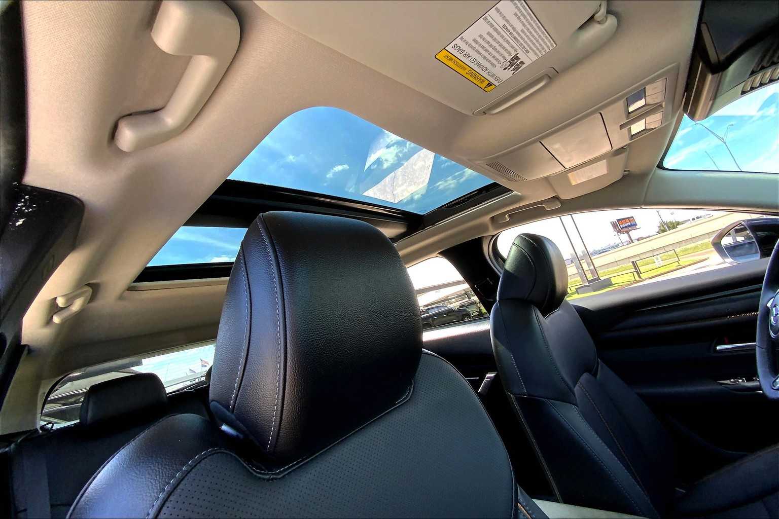2025 Mazda CX-50 2.5 Premium Plus photo 11
