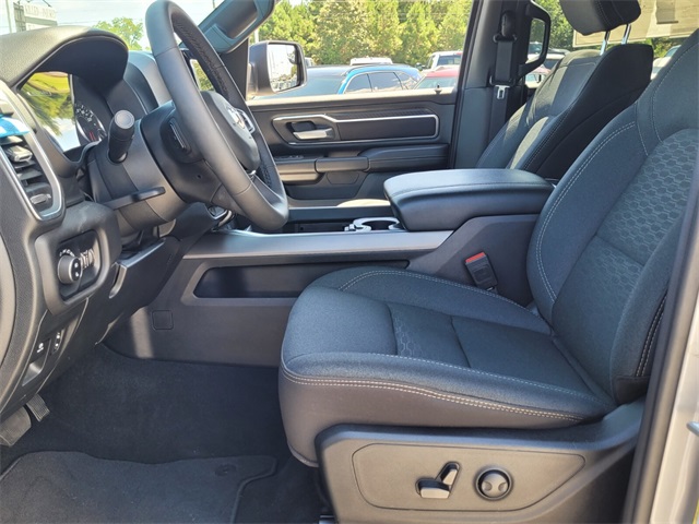 2025 Ram 1500 Big Horn Lone Star photo 3