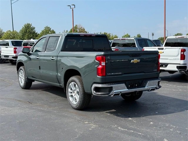 2026 Chevrolet Silverado 1500 LTZ photo 3