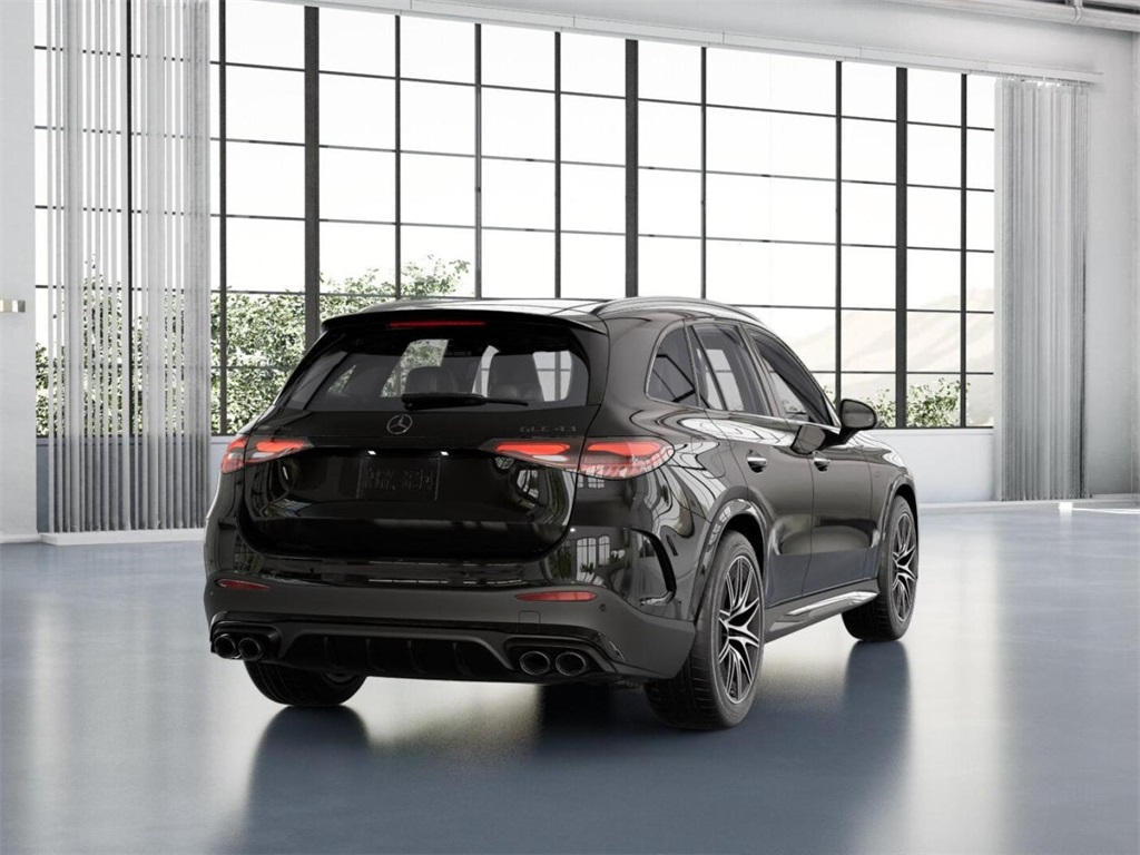 2025 Mercedes Benz GLC 43 AMG 4MATIC photo 17