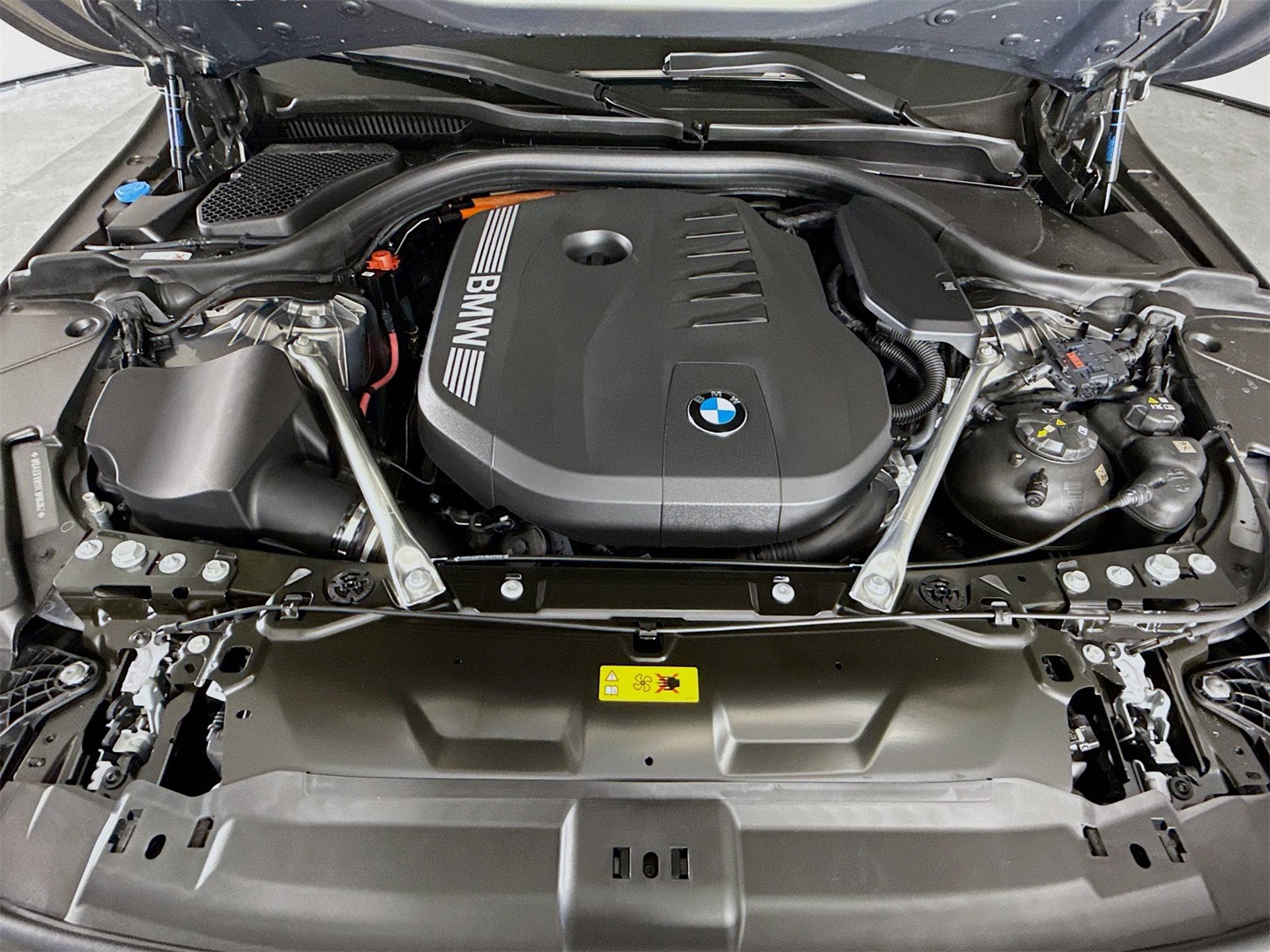 2026 Bmw 550e xDrive photo 30