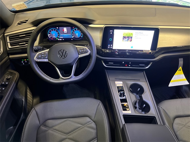 2026 Volkswagen Atlas Cross Sport SE photo 7