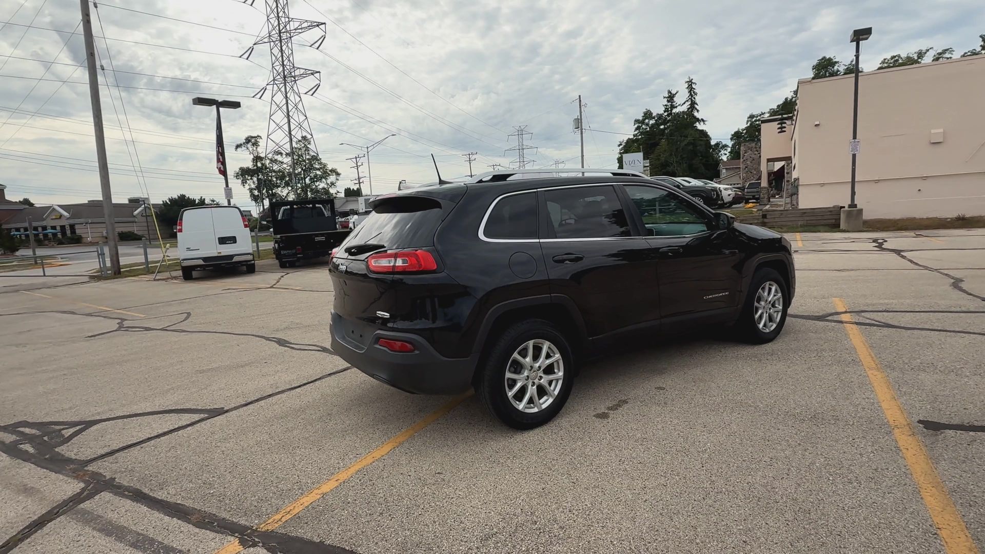 2017 Jeep Cherokee Latitude photo 30