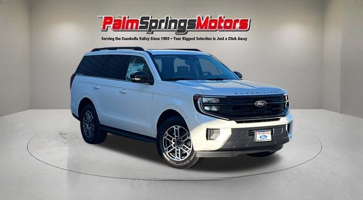 2025 Ford Expedition Active's photo