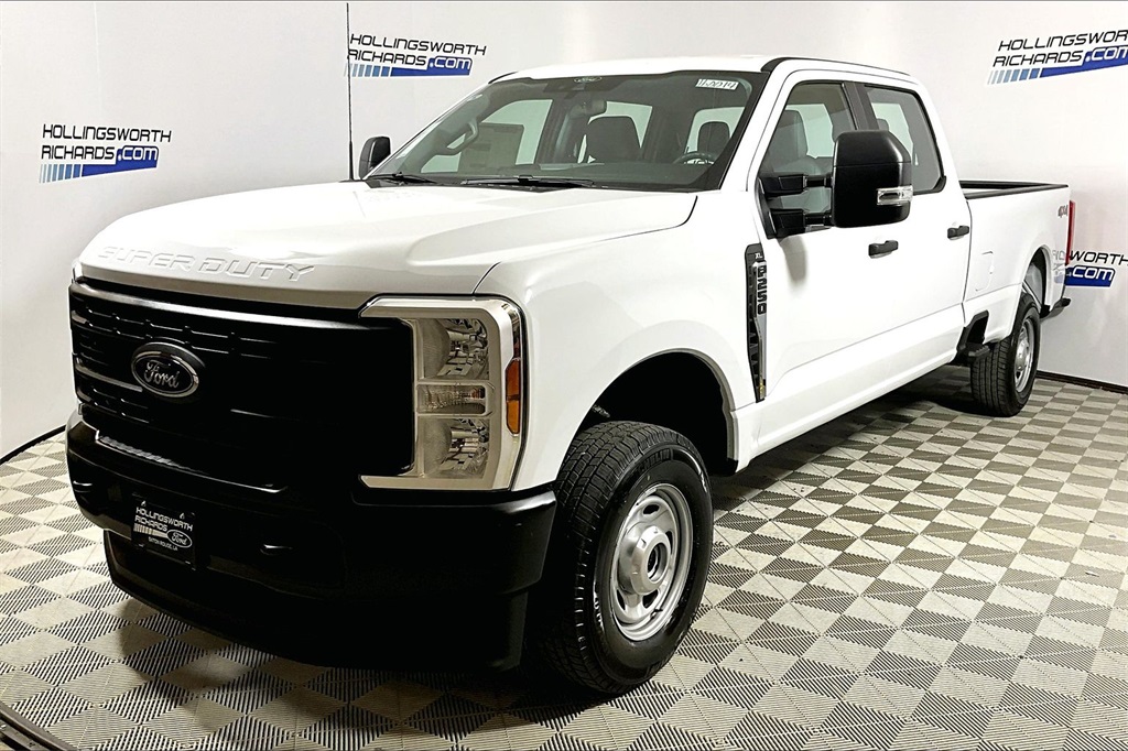 2026 Ford F-250 Super Duty XL's photo