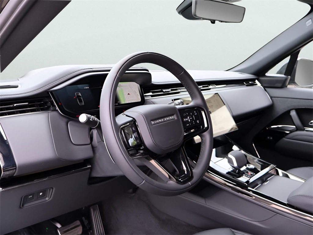 2025 Land Rover Range Rover Sport SE photo 18
