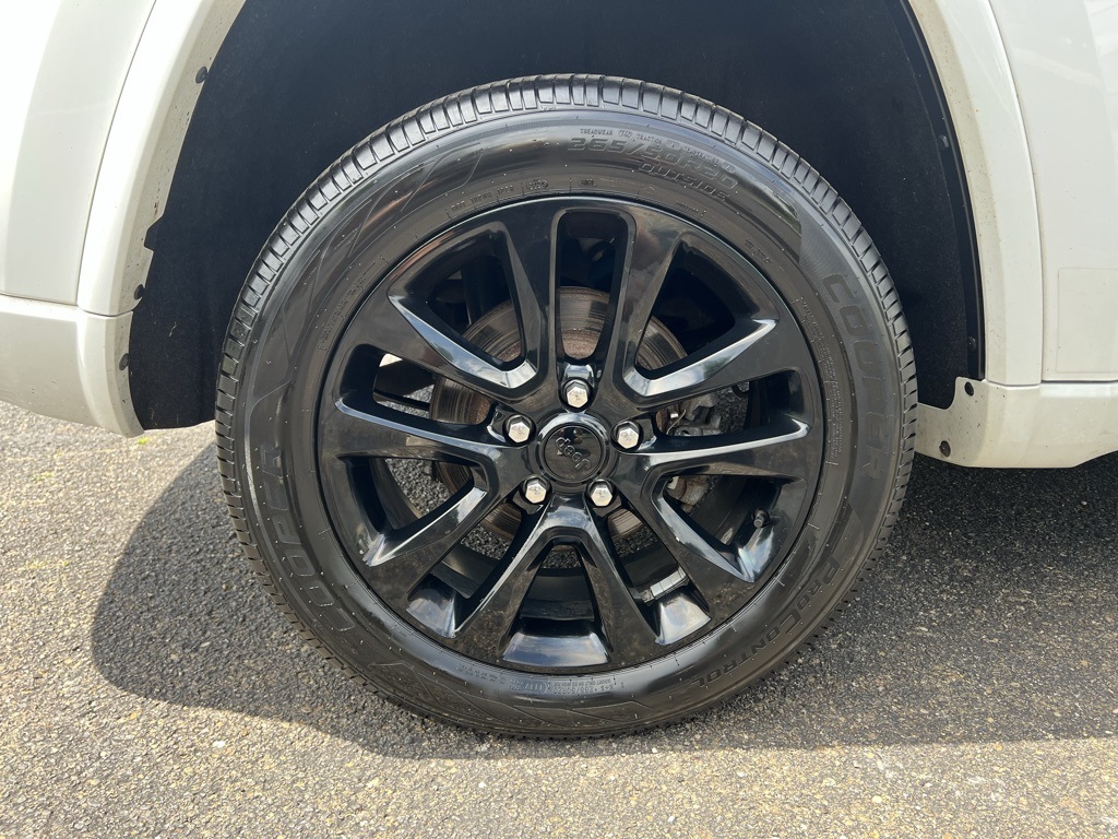 2020 Jeep Grand Cherokee Altitude photo 8