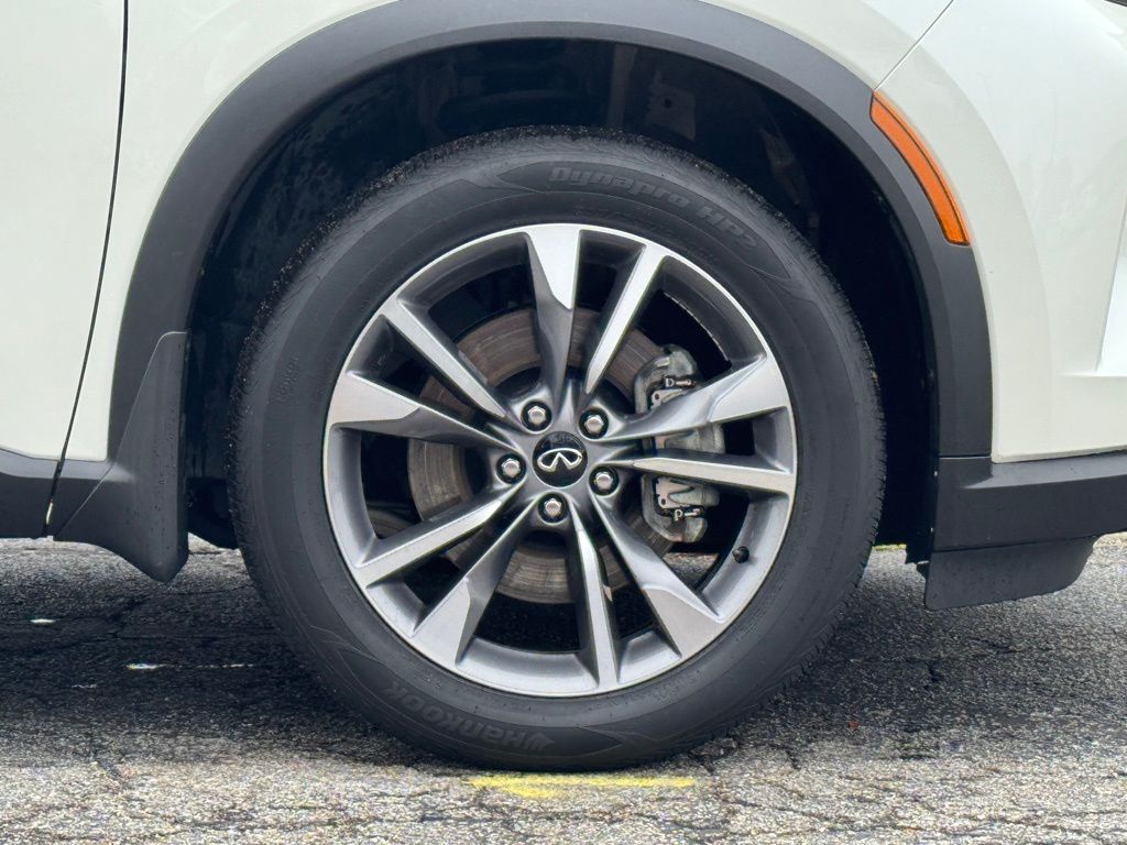 2025 Infiniti QX60 Luxe AWD photo 2